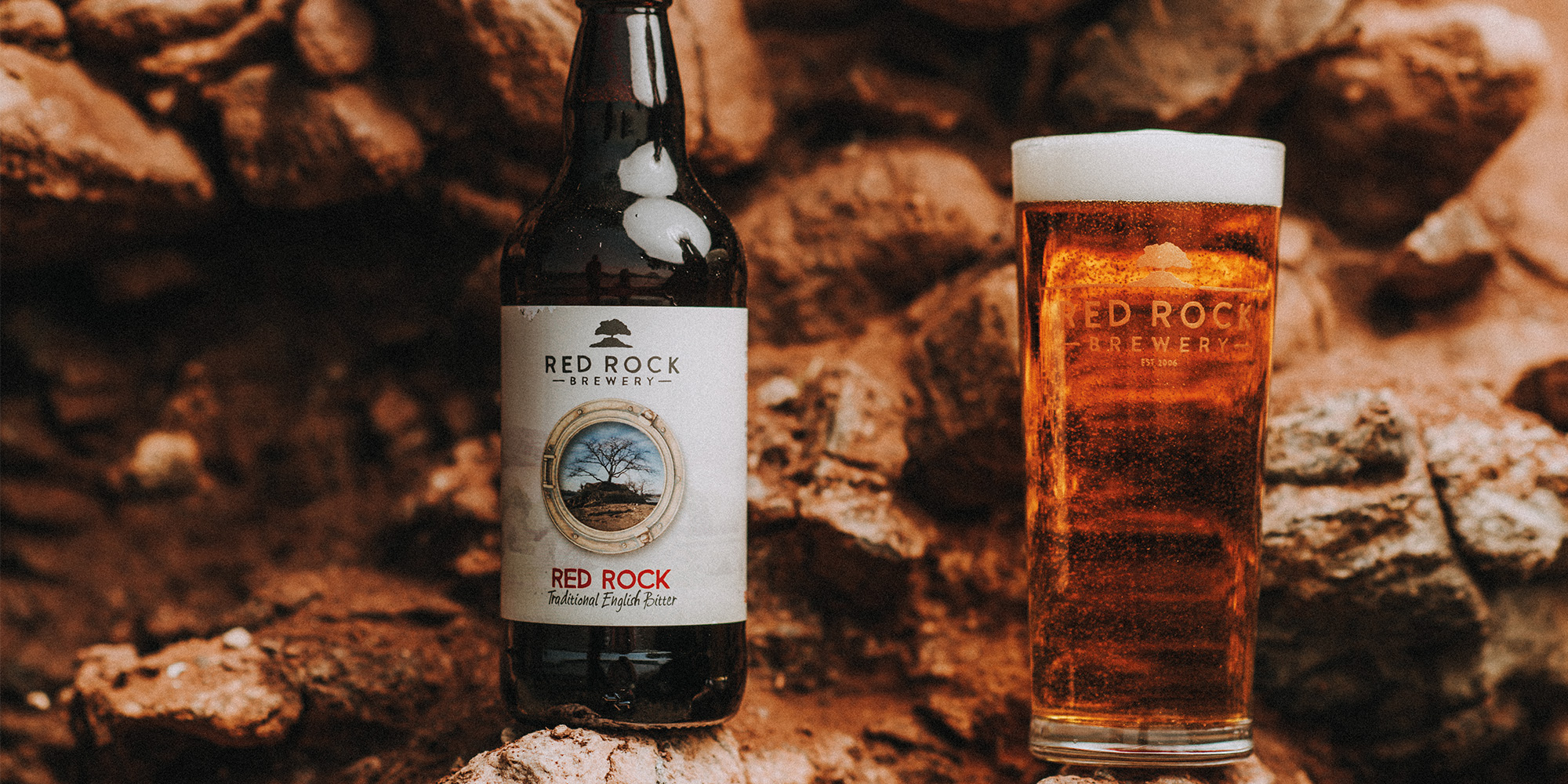 2017 pint glass Devon Red Rock Brewery 